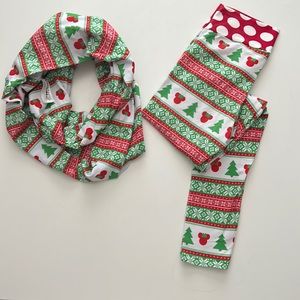 BBBrooke vintage Christmas mouse infinity scarf and small shop leggings size SM